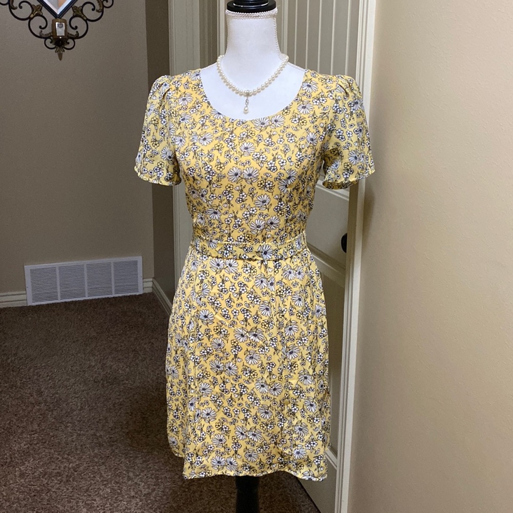 Short sleeves printed dress XS